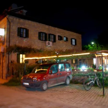 Akasya (adults Only) * Side